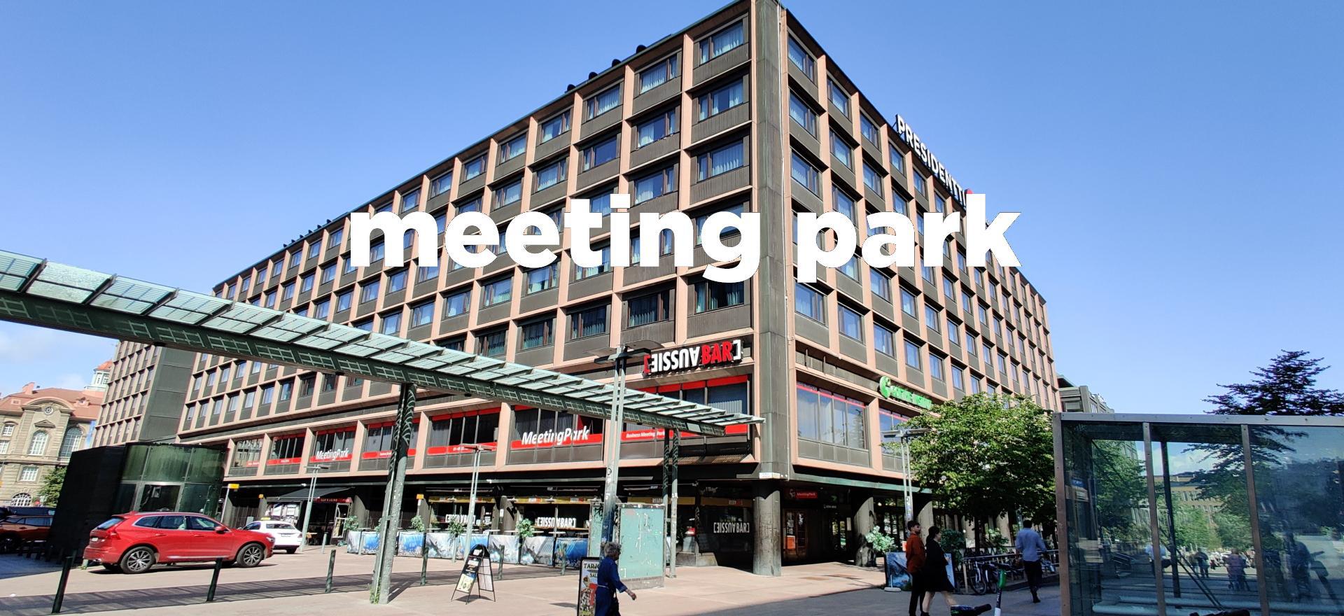 Meeting Park Kamppi, entrance.