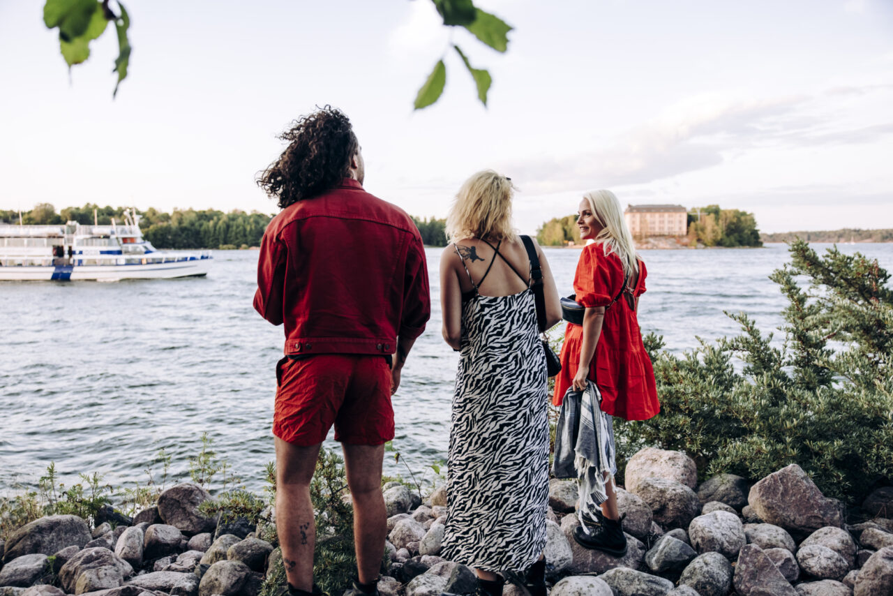 Three amigos by the sea