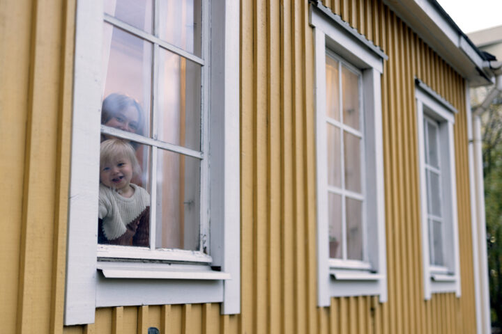Family at home in Toukola neighbourhood (7)