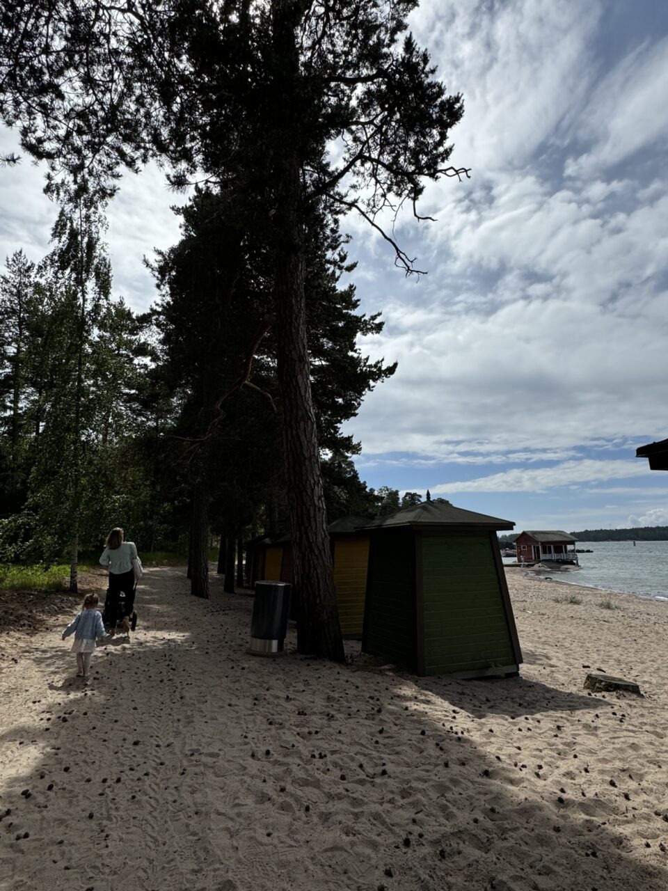 Family on Pihlajasaari Island
