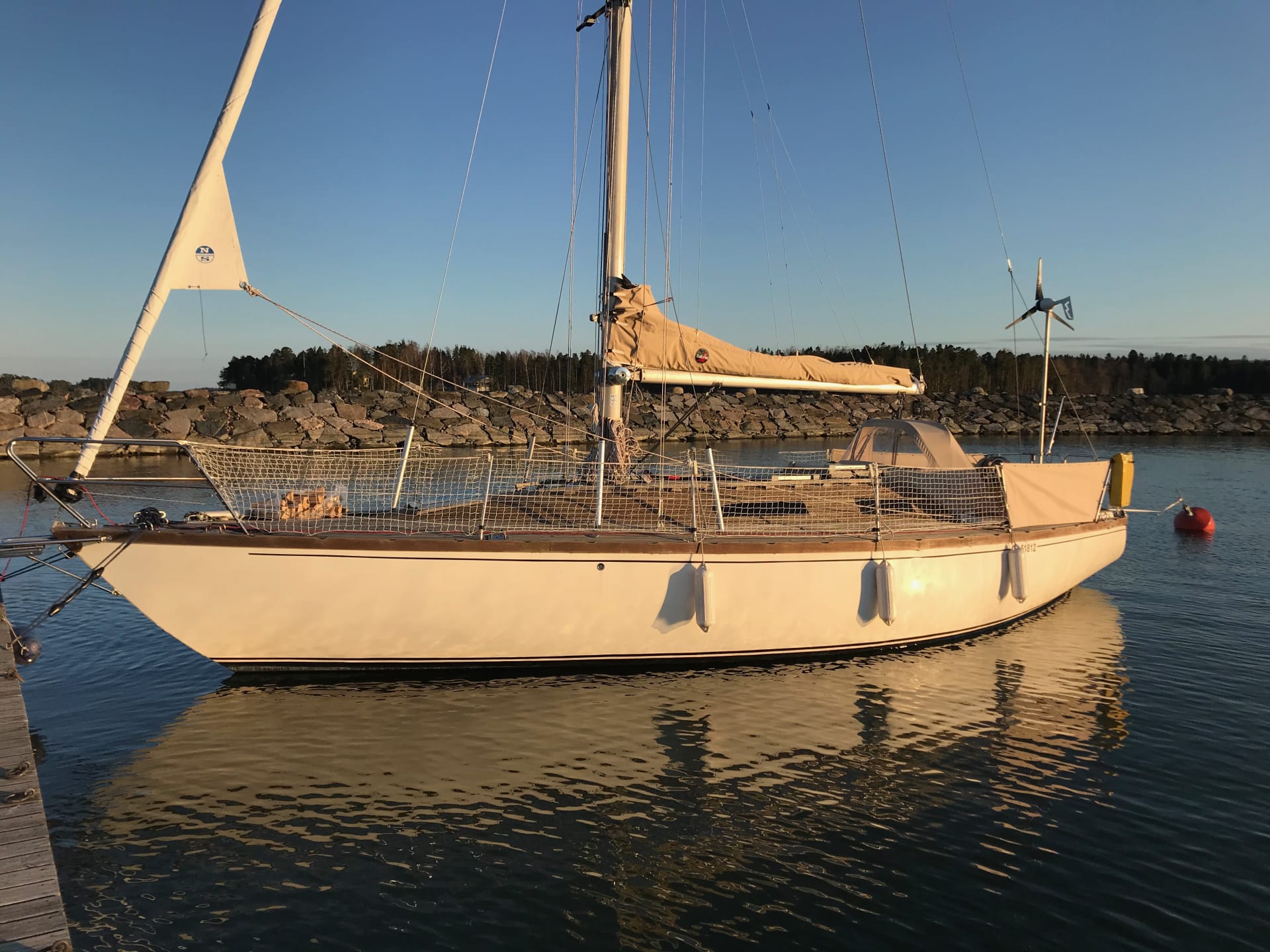 Sailing Vessel Simma