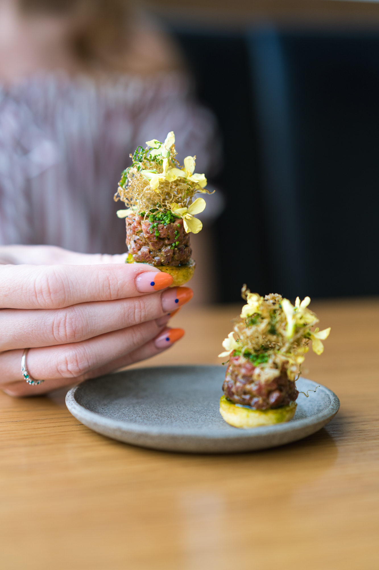 Woman enjoying a dinner at restaurant Grön (1)