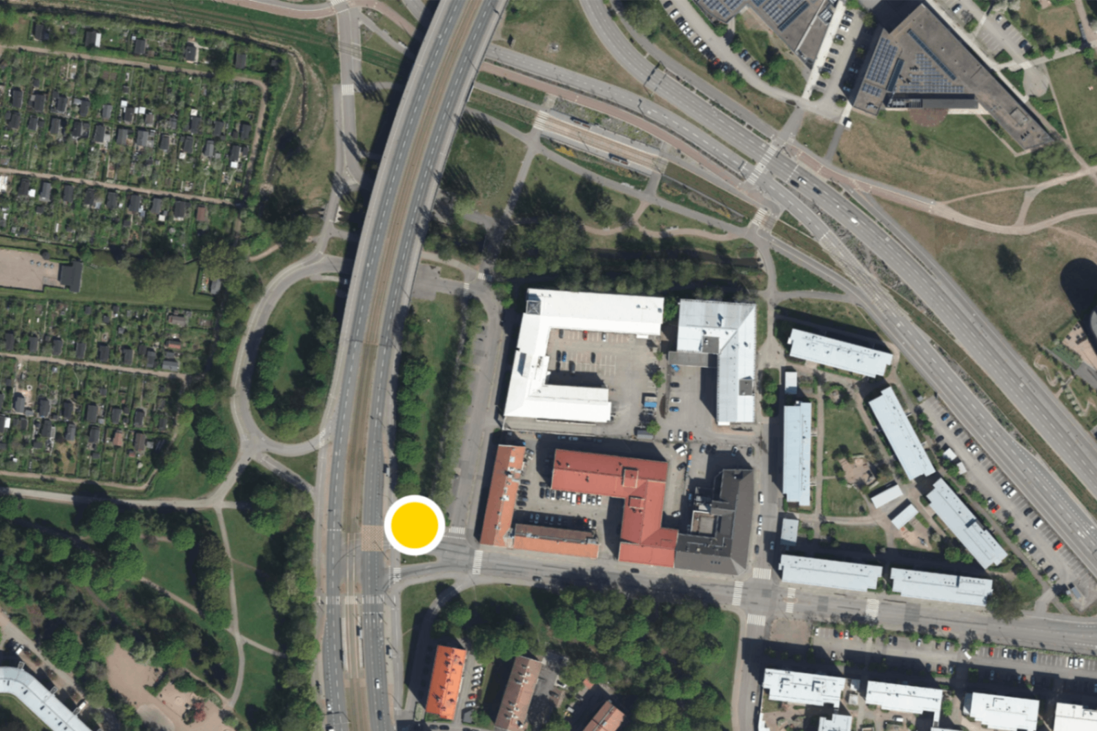 Tapaamispaikka Hämeentien ja Haukilahdenkadun risteyksessä.