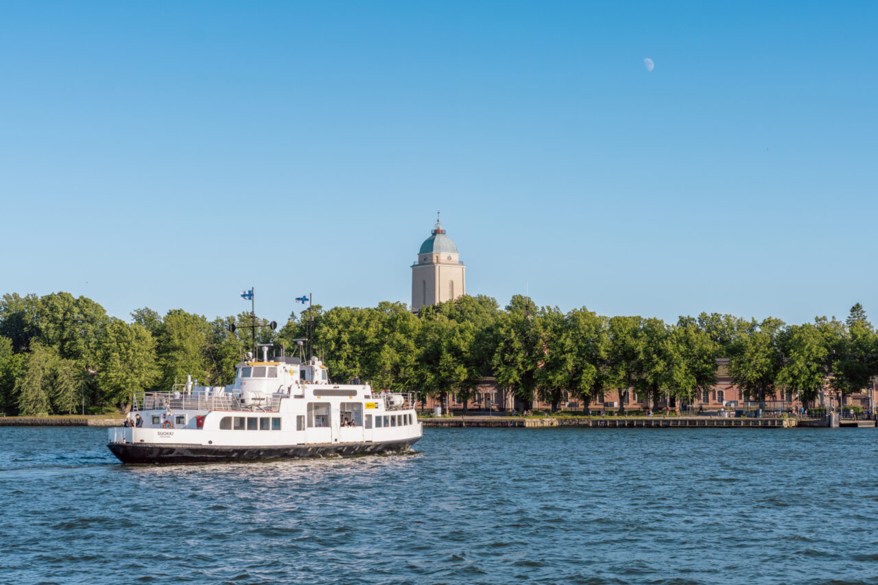 Ferry to Suomenlinna Sea Fortress