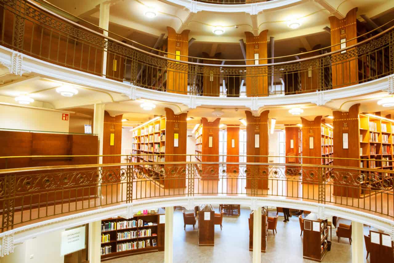 Rikhardinkatu library